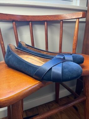 Vionic Maria Navy Suede Ballet Flats Satin Ribbon Size 10 Like New